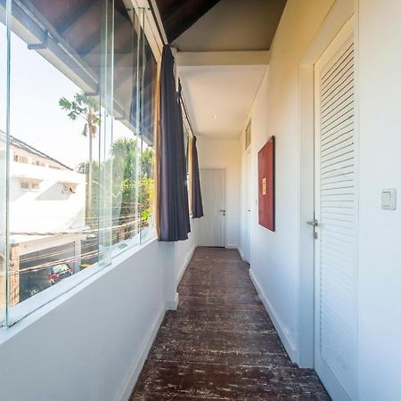Tides Seminyak Villa Екстериор снимка