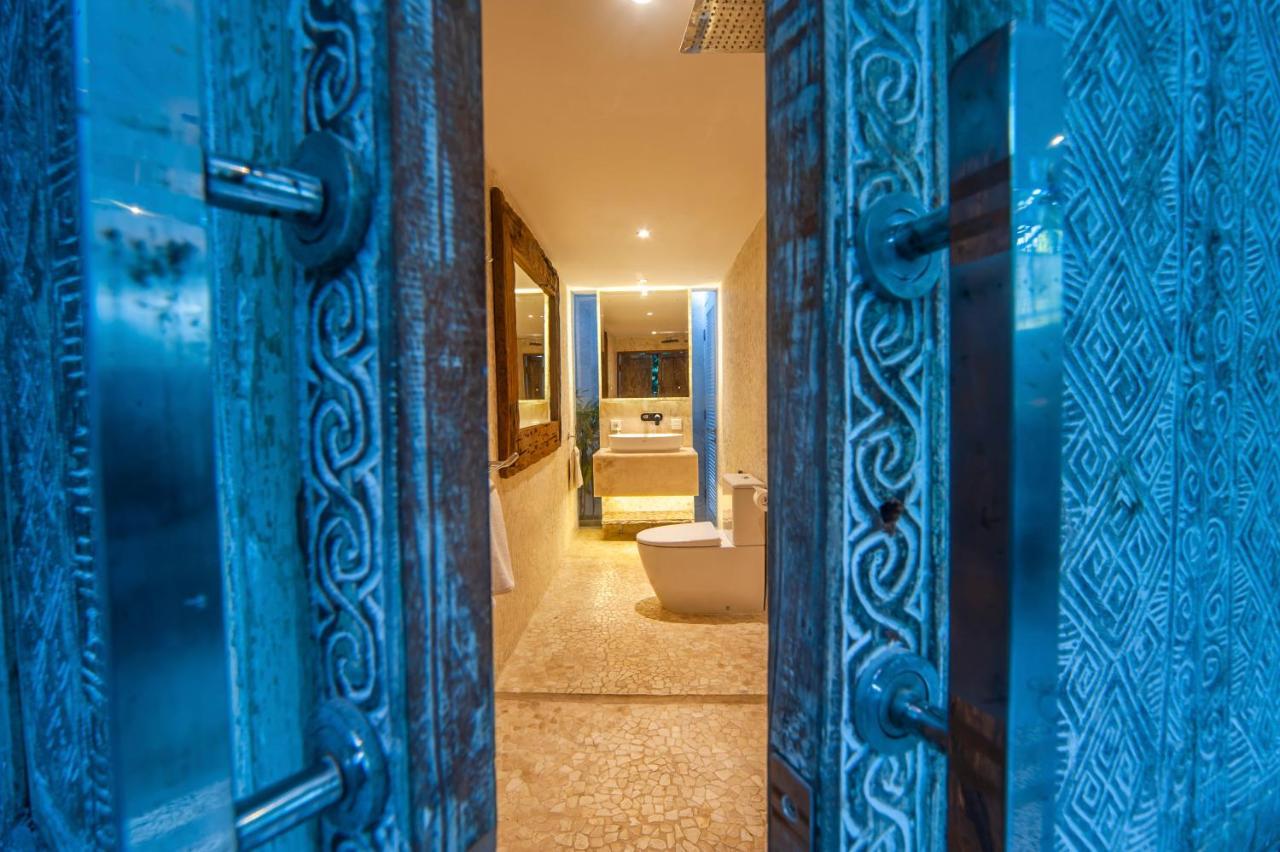 Tides Seminyak Villa Екстериор снимка