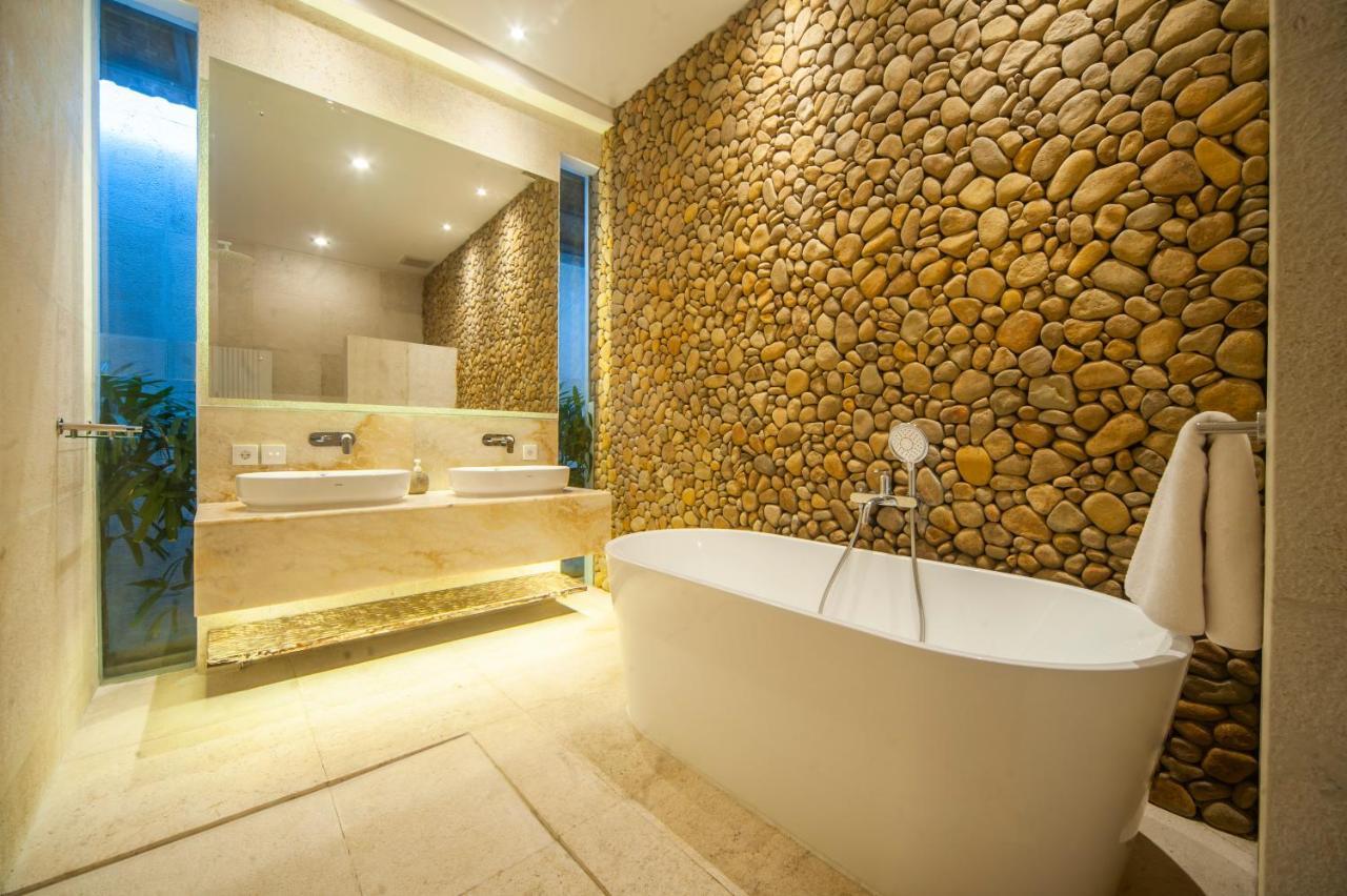 Tides Seminyak Villa Екстериор снимка
